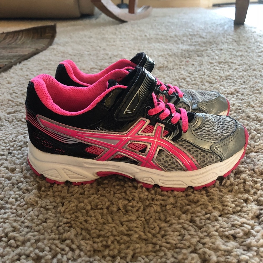 Girls ASICS - Picture 2 of 3